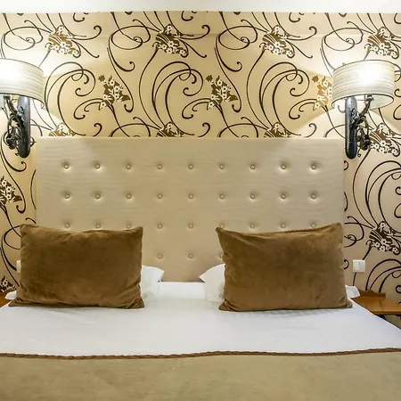 Des Ducs D'anjou 4* Parigi