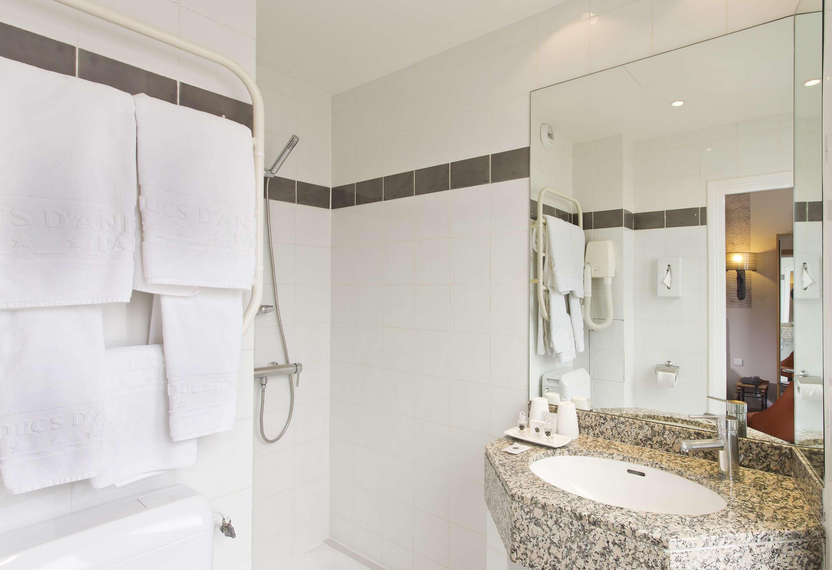 Des Ducs D'anjou 4* Parigi