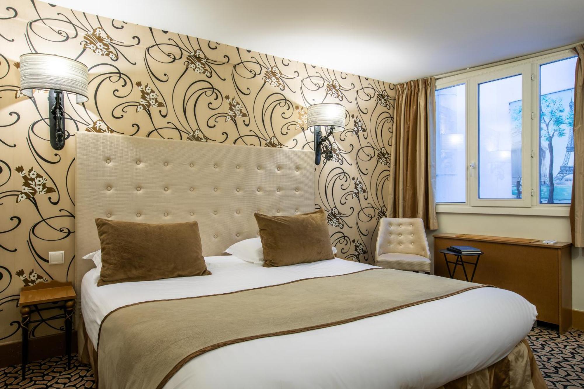 Des Ducs D'anjou Hotel 4*