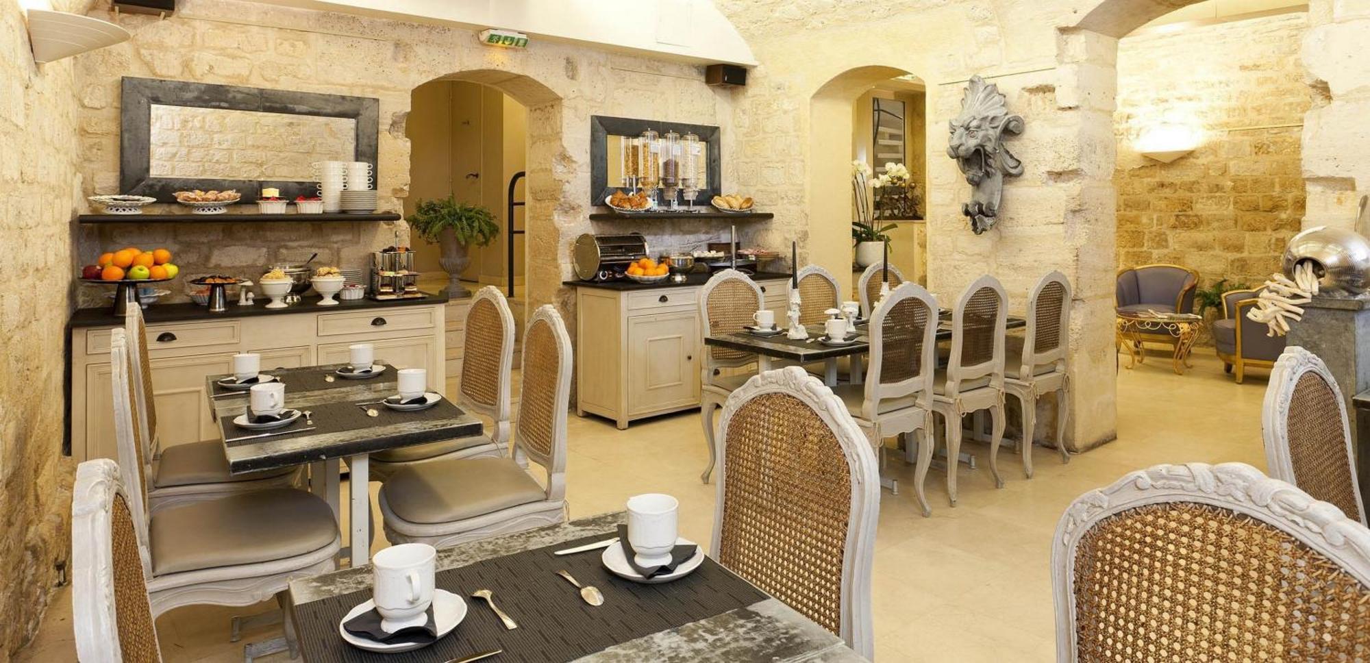 Hotel Des Ducs D'anjou 4*
